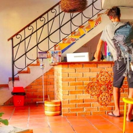 Fatima Hostel Santa Marta מראה חיצוני תמונה